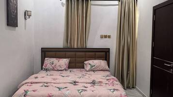 3 Schlafzimmer, WLAN, Bettwäsche