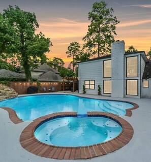 Outdoor pool - FIFA World Cup Home with Pool! (Houston)