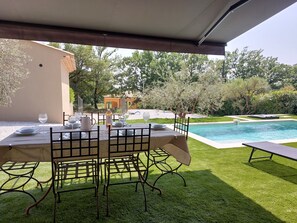 Outdoor dining - Lou Pantaia by Interhome (Callas)