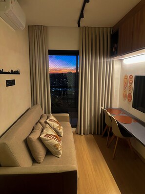 Living area - Essential 2U - Unique space in Vila Mariana (Mirandópolis São Paulo)