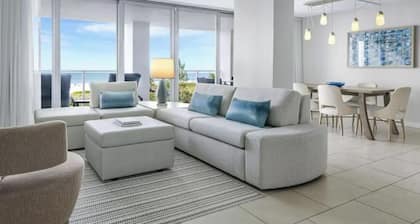 Best resort on Marco Island with full kitchen and 3 separate bedrooms