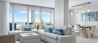 Best resort on Marco Island with full kitchen and 3 separate bedrooms