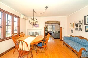 Dining - Historic Tudor Cottage - Cute 3 Bedroom Home (Superior)