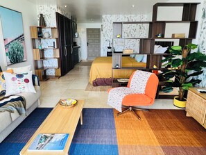 1 habitación, tabla de planchar con plancha, wifi y ropa de cama 