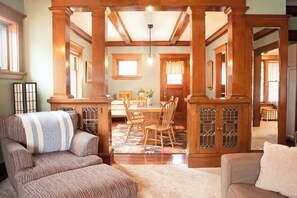 Smart TV, books - Historic 4 Bedroom Craftsman Home (Superior)