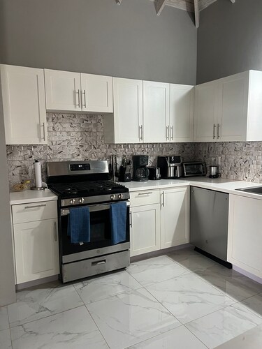 Charming 3 Bed Room Private Home in Farms Estate Nevis