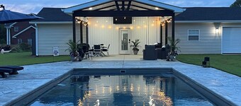 Private Pool house in Mullins
