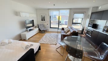 2 habitaciones, tabla de planchar con plancha y wifi gratis