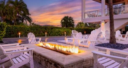 Marriotts Crystal Shores : Two bedroom condo at the best resort on Marco Island