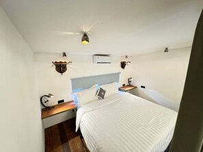 3 bedrooms, WiFi, bed sheets