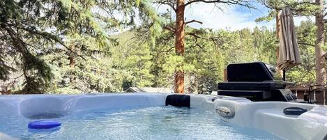 Bain à remous extérieur