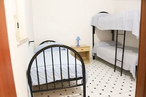 2 bedrooms