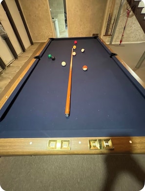 Spielezimmer