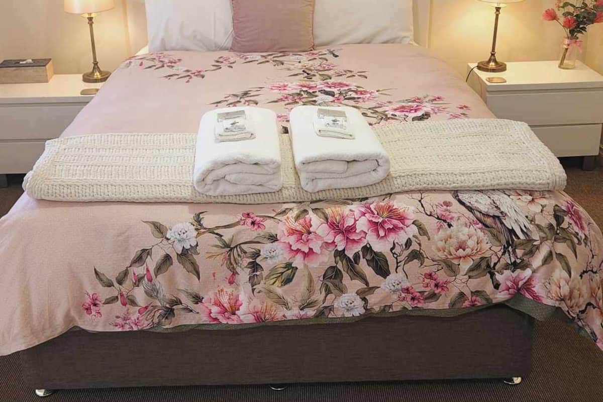 Lily Cottage | Individually decorated, individually furnished, iron/ironing board