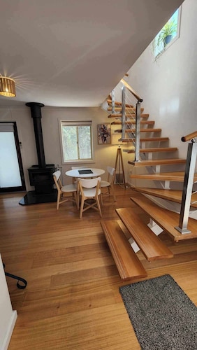 Riesling Trail and Clare Valley Cottages