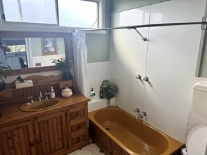 Towels, toilet paper