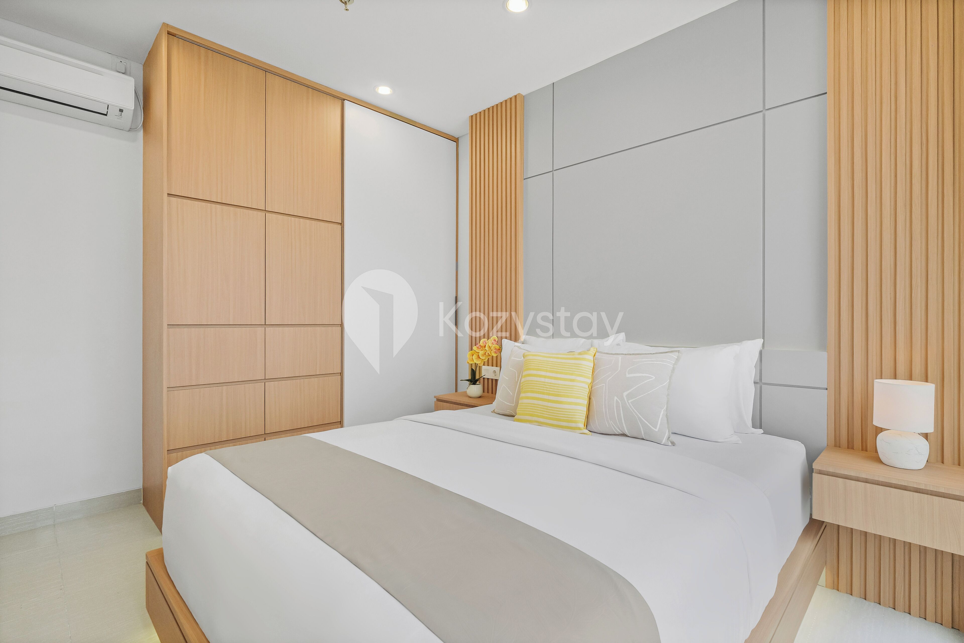 Apartment, 1 Bedroom, City View | Laptop workspace, iron/ironing board, WiFi (free)