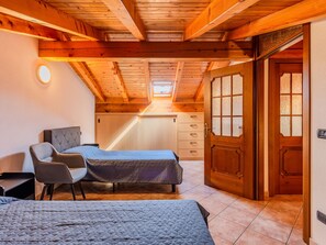 3 bedrooms, Internet