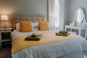 5 bedrooms, iron/ironing board, travel cot, WiFi