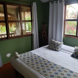 5 bedrooms, WiFi, bed sheets