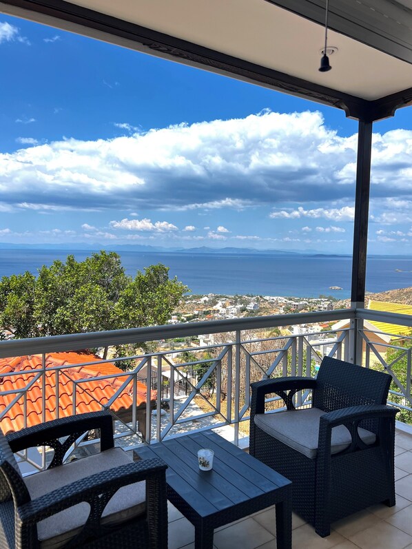 Property grounds - Panorama  Escape  Villa (Saronida)