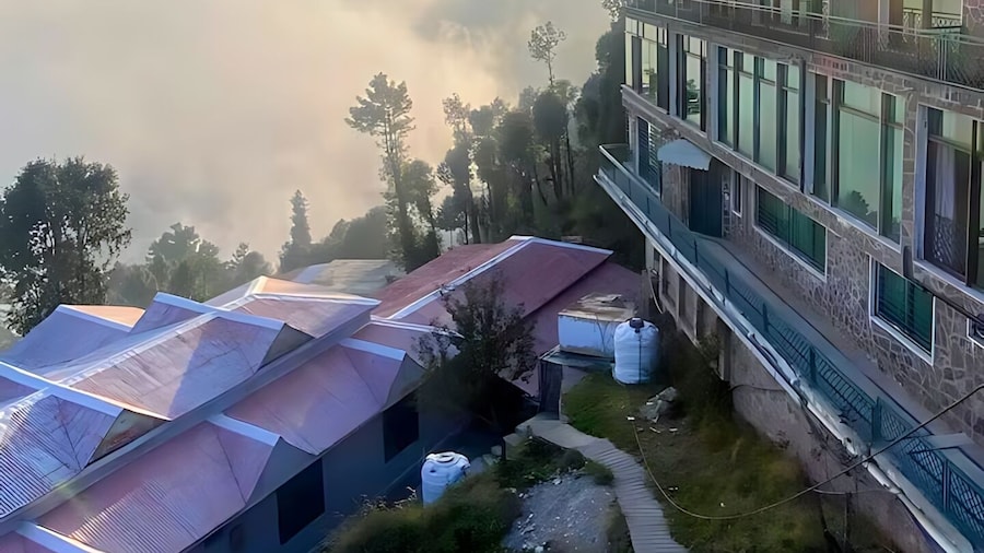 ロイヤル サービスド コテージズ