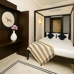 Interior - Nivaasa Apartment by Jadecaps (Kolkata)
