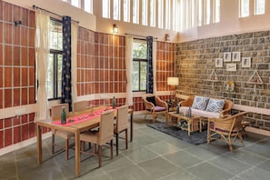 Villa (2 Bedrooms) | Interior