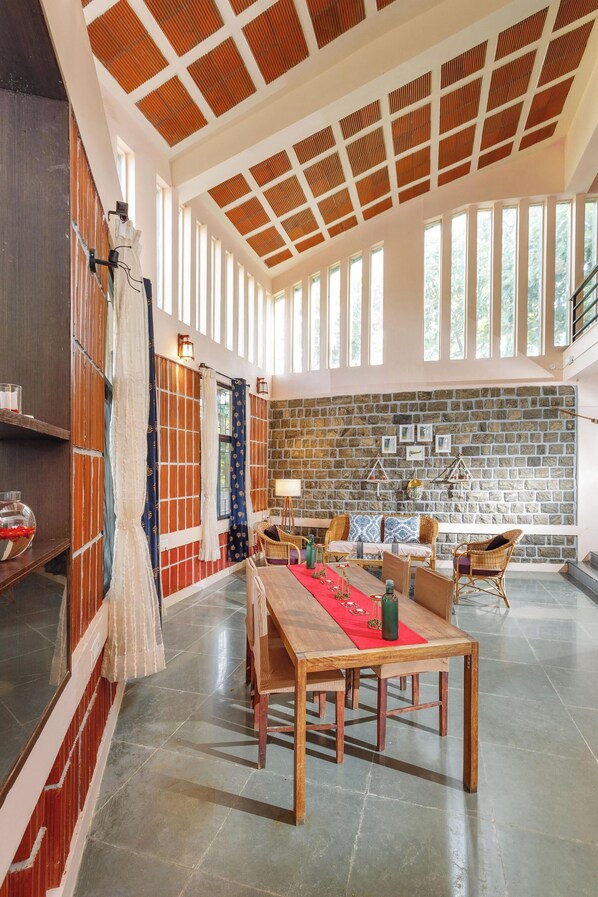 Villa (1 Bedroom) | Interior - Rustic Farmpool (Hosur)