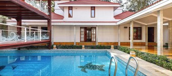 Ananta Vilas by Stayjade