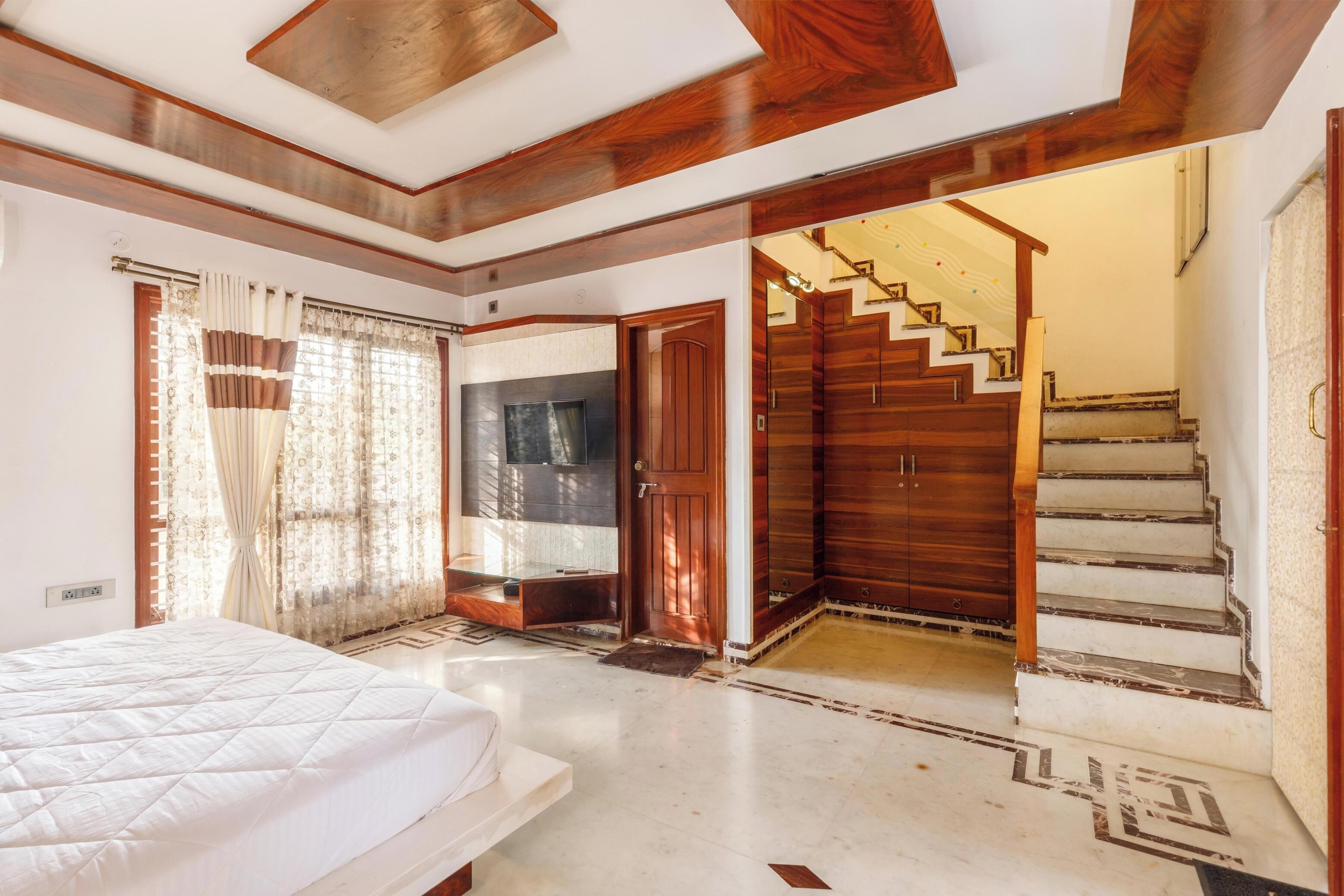 Villa (1 Bedroom) | Bathroom | Shower