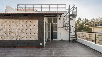 Villa (4 Bedrooms) | Interior