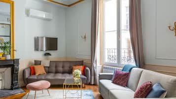 Leilighet, byutsikt | Oppholdsområde | Kontorer