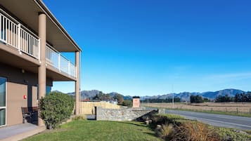 Family One Bedroom | Mountain view