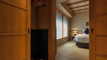 Standard Twin 34sqm | In-room safe, free WiFi, bed sheets