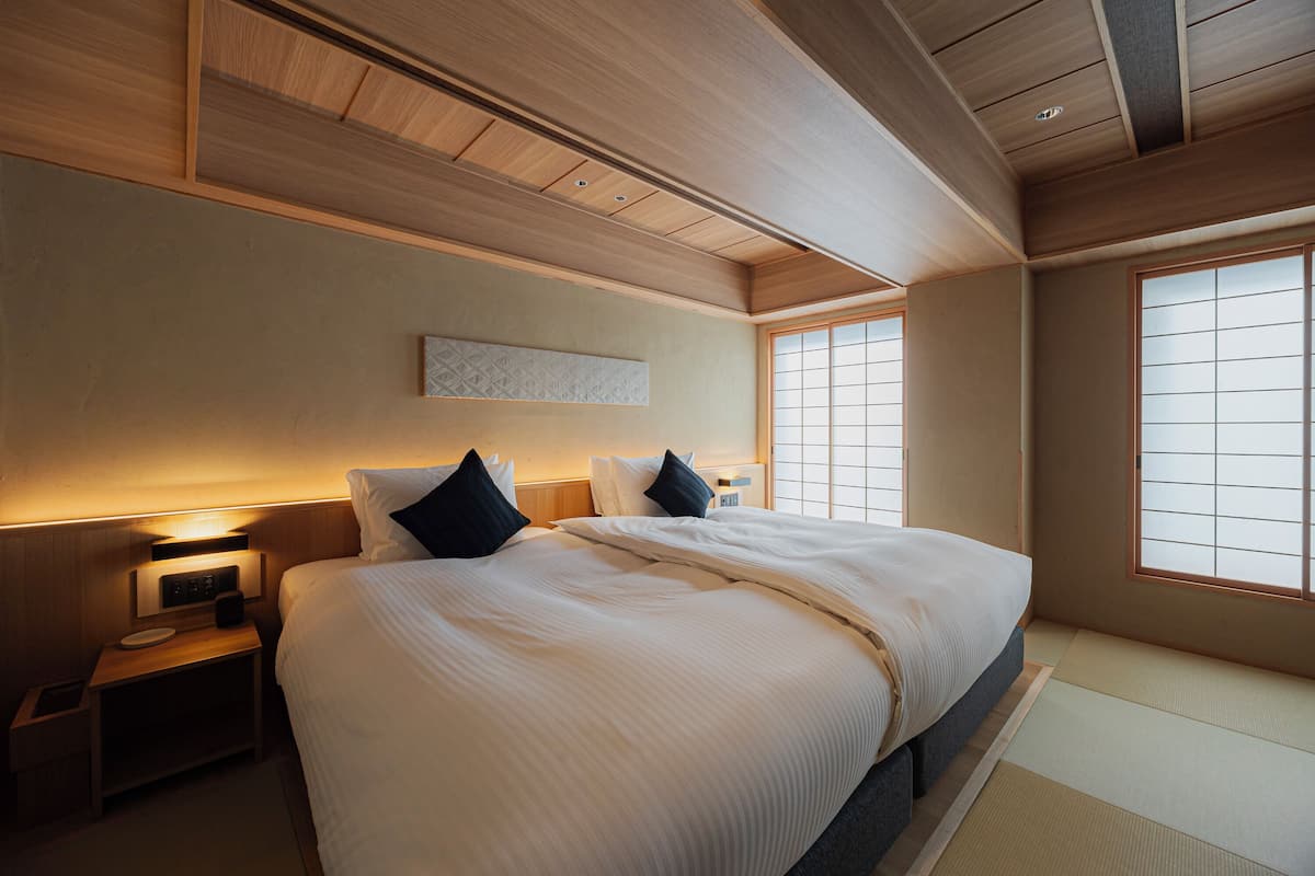 Standard Twin 34sqm | In-room safe, free WiFi, bed sheets
