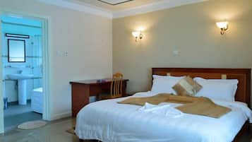 Family Apartment, Pool View | Free WiFi