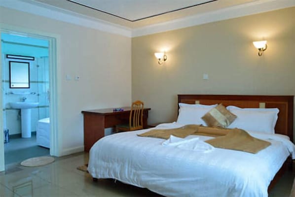 Appartement Familial, vue piscine | Wi-Fi gratuit