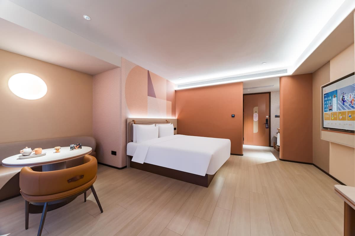In-room safe, blackout drapes, soundproofing, iron/ironing board