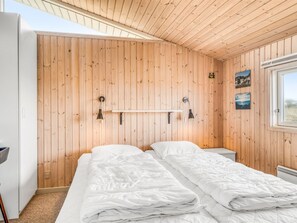 3 bedrooms, Internet