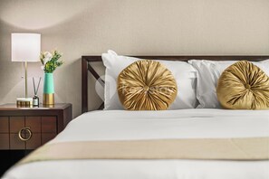 Apartamento, 2 quartos, vista para a cidade | Ferros/tábuas de passar roupa, Wi-Fi de cortesia