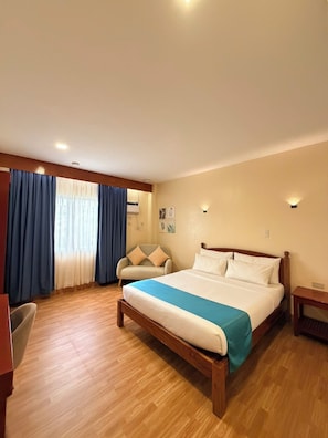 In-room safe, desk, laptop workspace, blackout drapes