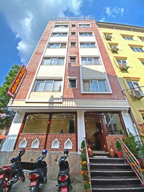 Majoituspaikan julkisivu