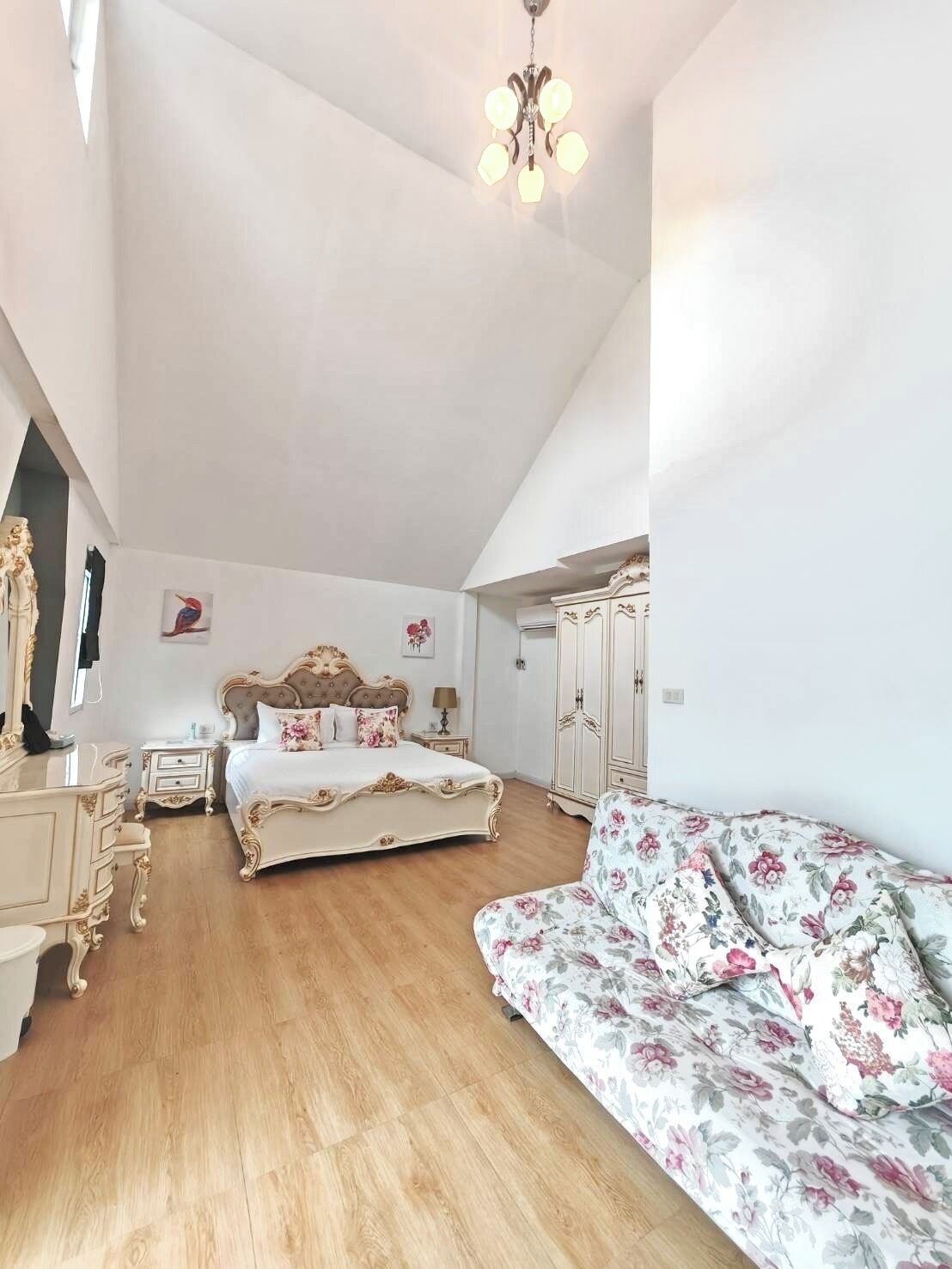 One bedroom Villa | Frigobar, individualmente decorados, escrivaninha