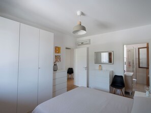 2 Schlafzimmer, Bügeleisen/Bügelbrett, kostenloses WLAN, Bettwäsche