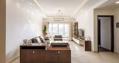 The Ivy Apartment by Red Olive