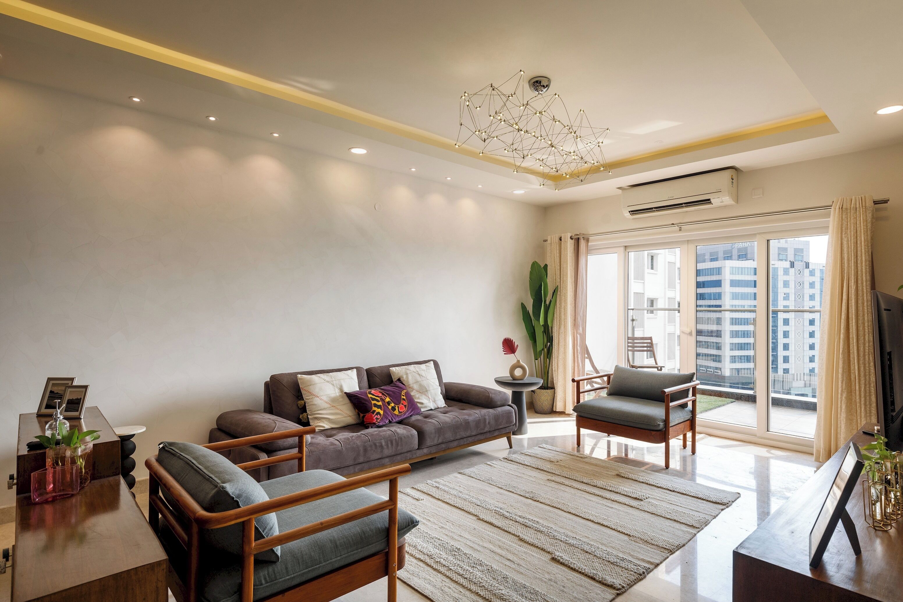 Apartment (2 Bedrooms) | Front of property
