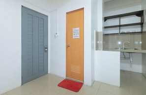 Standard Apartment | Free WiFi