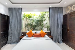 Villa, Private Bathroom, Poolside | Desk, laptop workspace, free WiFi