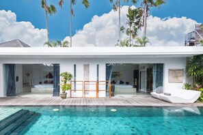 Outdoor pool - Villa Naema - 4 BR Private Villa (Seminyak)